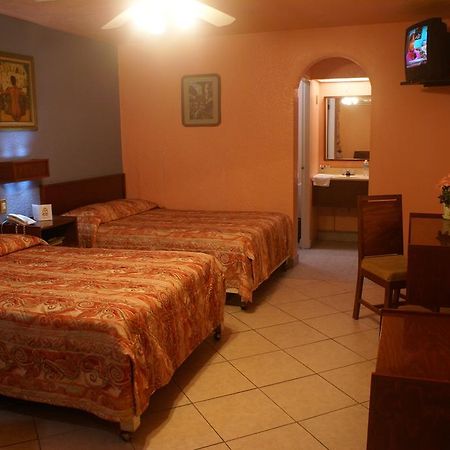 Hotel De Mexico Matamoros Kültér fotó