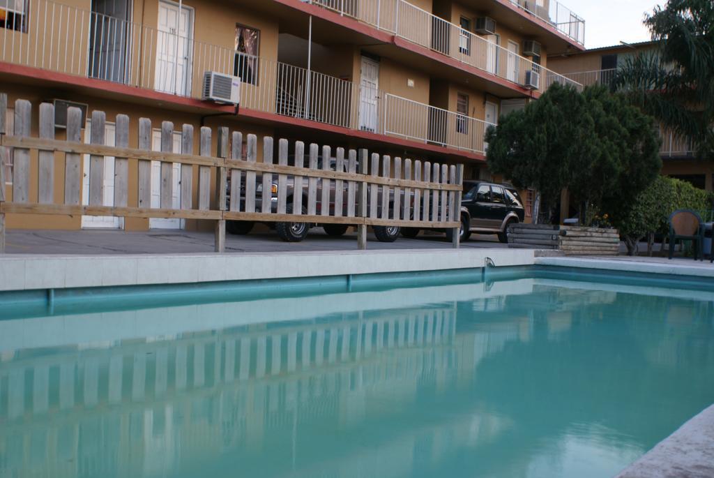 Hotel De Mexico Matamoros Kültér fotó